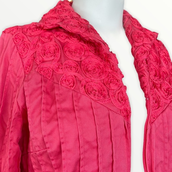 🌸Graff by Um Appliqué Rose Blazer! - Picture 2 of 8